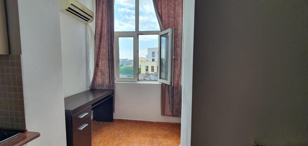 City Center Majestic Studio Apartman Bukarest Kültér fotó